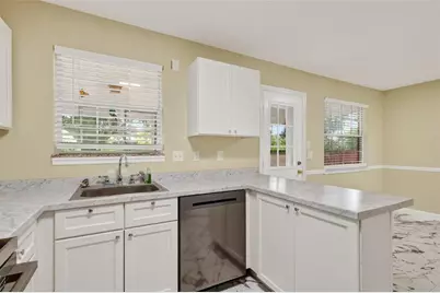 397 NW Biltmore St, Port Saint Lucie, FL 34983 - Photo 15