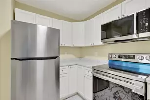 397 NW Biltmore St, Port Saint Lucie, FL 34983 - Photo 17