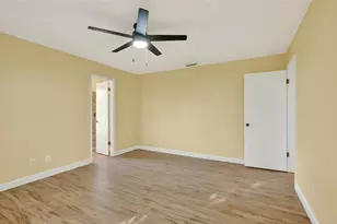 397 NW Biltmore St, Port Saint Lucie, FL 34983 - Photo 21