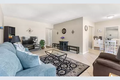 2160 NE 56th Ct, Unit #102, Fort Lauderdale, FL 33308 - Photo 9