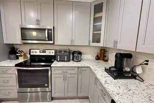 4751 NE 10, Oakland Park, FL 33334 - Photo 11