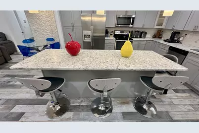 4751 NE 10, Oakland Park, FL 33334 - Photo 9