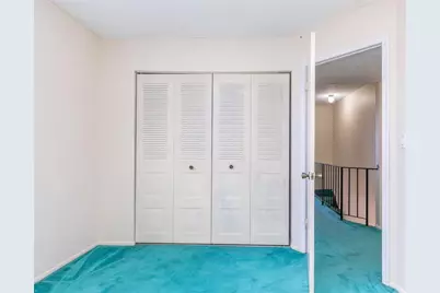 4281 W 10th Ct, Hialeah, FL 33012 - Photo 19