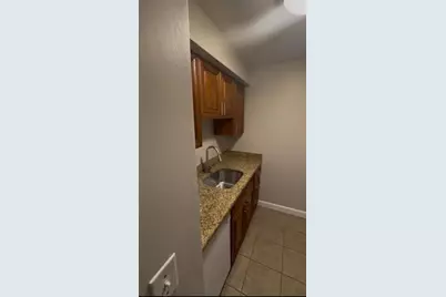 4024  Dream Oak Pl, Unit #103, Tampa, FL 33613 - Photo 17