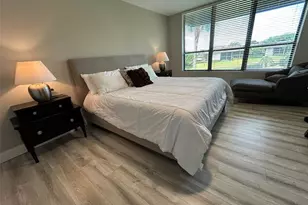 7582 NE Regency Lake Dr Unit, Boca Raton, FL 33433 - Photo 7