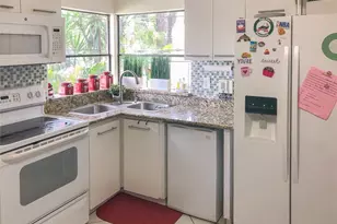 5614 Hammock Ln, Lauderhill, FL 33319 - Photo 11