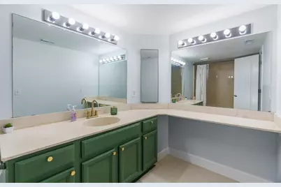 5651  Golden Eagle Cir, Unit #5651, Palm Beach Gardens, FL 33418 - Photo 7