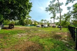 5406 Godfrey Rd, Parkland, FL 33067 - Photo 23
