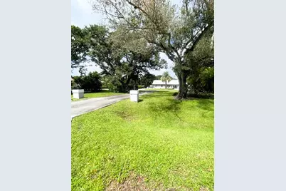 14183  Greentree Trl, Wellington, FL 33414 - Photo 5