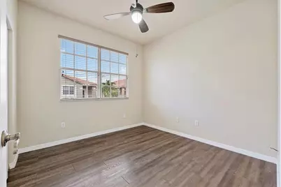 9065  Plymouth Pl, Unit #9065, Tamarac, FL 33321 - Photo 7