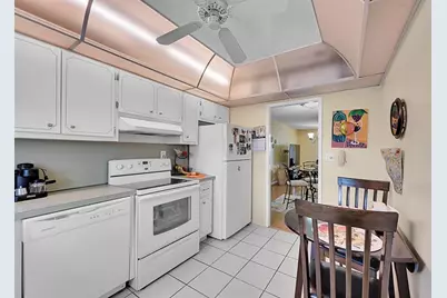 3475  Broken Woods Dr, Unit #401, Coral Springs, FL 33065 - Photo 5