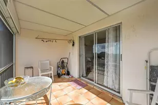 3475 Brokenwoods Dr, Coral Springs, FL 33065 - Photo 17