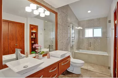 2740 NE 29th St, Fort Lauderdale, FL 33306 - Photo 21