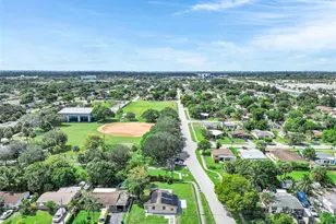 891 NW 34th Terrace, Lauderhill, FL 33311 - Photo 33