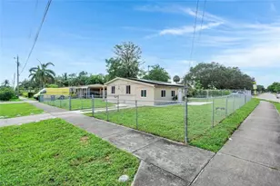 891 NW 34th Terrace, Lauderhill, FL 33311 - Photo 25