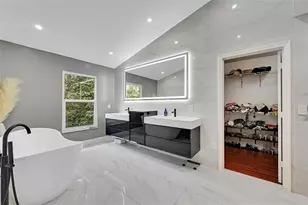 7501 Red Bay Pl, Coral Springs, FL 33065 - Photo 17