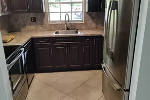 5245 NW 3rd St, Delray Beach, FL 33445 - Photo 3