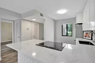 4539 Luxemburg Ct, Lake Worth, FL 33467 - Photo 5