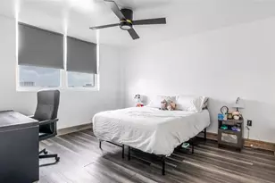 1833 S Ocean Dr, Hallandale Beach, FL 33009 - Photo 15