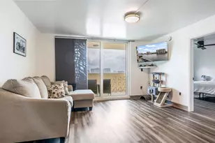 1833 S Ocean Dr, Hallandale Beach, FL 33009 - Photo 7