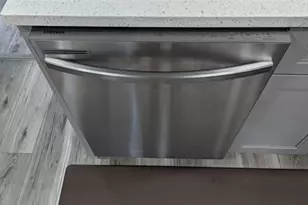 8503 NW 57th Ct, Tamarac, FL 33321 - Photo 7