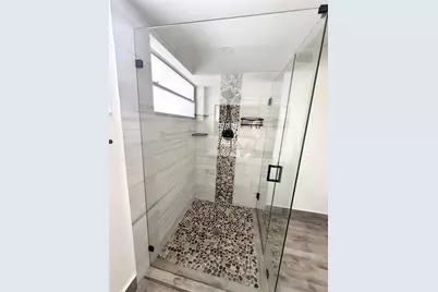 11245 NW 14th Ct, Pembroke Pines, FL 33026 - Photo 11