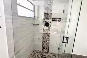 11245 NW 14th Ct, Pembroke Pines, FL 33026 - Photo 11