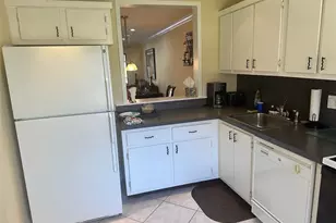 21218 Lago Cir, Boca Raton, FL 33433 - Photo 13