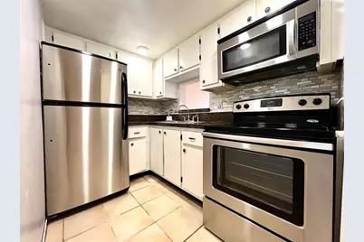 625  Antioch Ave, Unit #305, Fort Lauderdale, FL 33304 - Photo 9