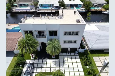 2616 SE 10th Court, Pompano Beach, FL 33062 - Photo 1