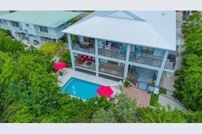 239 W Seaview Dr, Duck Key, FL 33050 - Photo 11