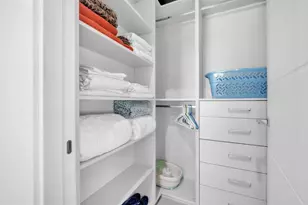 300 NE 21st Ct, Wilton Manors, FL 33305 - Photo 33