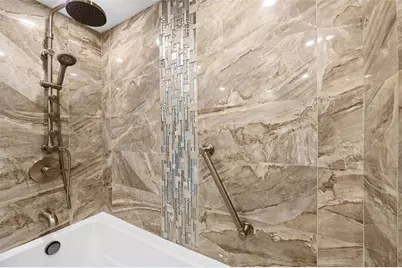 2802 S Victoria Way, Unit #J3, Coconut Creek, FL 33066 - Photo 13