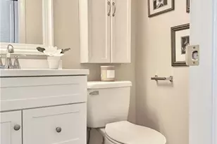 285 Oakridge Q, Deerfield Beach, FL 33442 - Photo 11