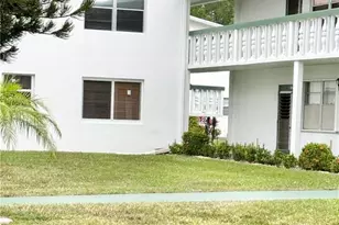 285 Oakridge Q, Deerfield Beach, FL 33442 - Photo 21