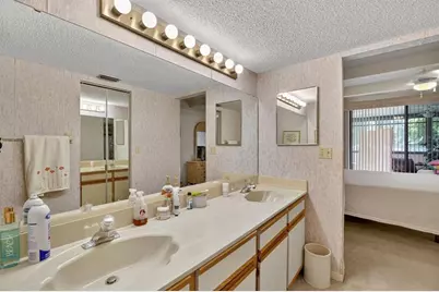 240  Hammock Shore Drive, Unit #107, Melbourne Beach, FL 32951 - Photo 17