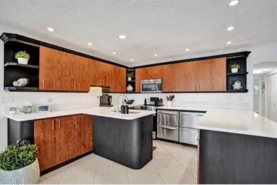 3090 NE 48th St, Unit #316, Fort Lauderdale, FL 33308 - Photo 9