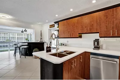 3090 NE 48th St, Unit #316, Fort Lauderdale, FL 33308 - Photo 13