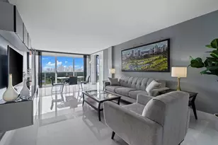 3625 N Country Club Dr Unit, Miami, FL 33180 - Photo 5