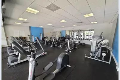 3625 N Country Club Dr, Unit #1208, Miami, FL 33180 - Photo 27