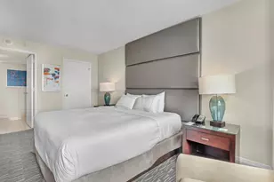 2670 E Sunrise Blvd, Fort Lauderdale, FL 33304 - Photo 17