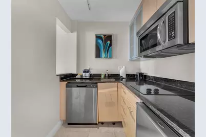 2670 E Sunrise Blvd, Unit #922, Fort Lauderdale, FL 33304 - Photo 7