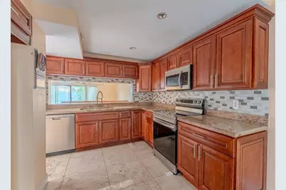 626 NE 195th St, Unit #626, Miami, FL 33179 - Photo 5