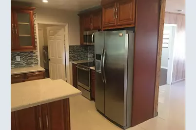 720 N 66th Ter, Hollywood, FL 33024 - Photo 5