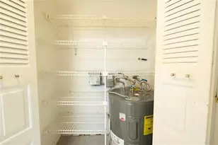 9233 SW 8th St, Boca Raton, FL 33428 - Photo 29