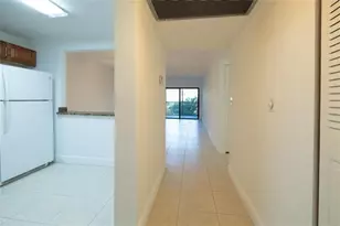 9233 SW 8th St, Boca Raton, FL 33428 - Photo 1