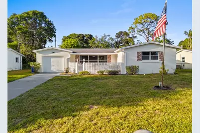 2324  1st Pl, Vero Beach, FL 32962 - Photo 1