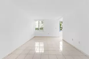 250 180th Dr, Sunny Isles Beach, FL 33160 - Photo 11