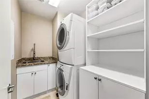 301 Hendricks Isle, Fort Lauderdale, FL 33301 - Photo 37