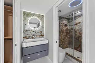 2400 Presidential Way, West Palm Beach, FL 33401 - Photo 7